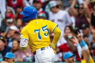 Carlos Narváez conecta otro bombazo y ya es el tercer receptor novato de Venezuela con más jonrones en la MLB