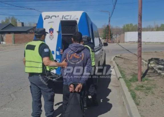 Operativo en Zapala: detuvieron a un hombre con pedido de captura