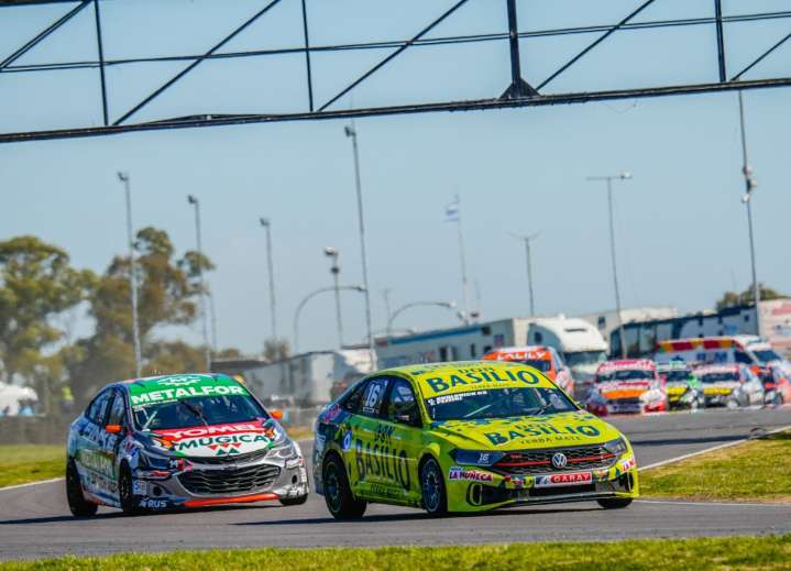 TN Clase 3: la dupla Okulovich-Pezzini logró un buen resultado en La Carrera de los 200 Pilotos
