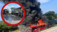 Autobús del ADO y tráiler se incendian tras chocar brutalmente en autopista; hay 1 muerto