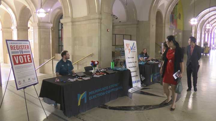 Milwaukee County celebrates National Voter Registration Day