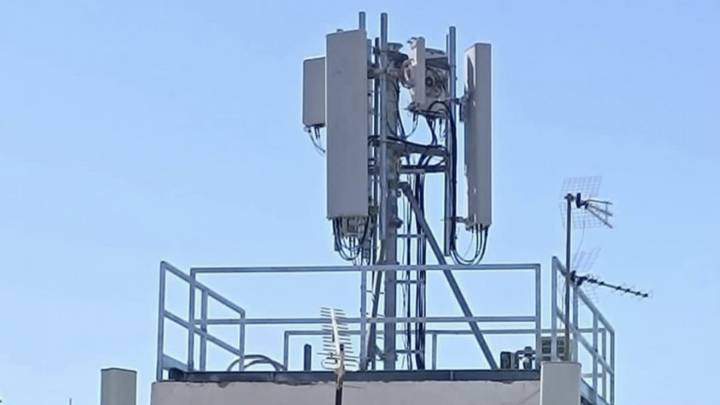 Dos barrios de Molina se movilizan para desmantelar las antenas de telefonía móvil