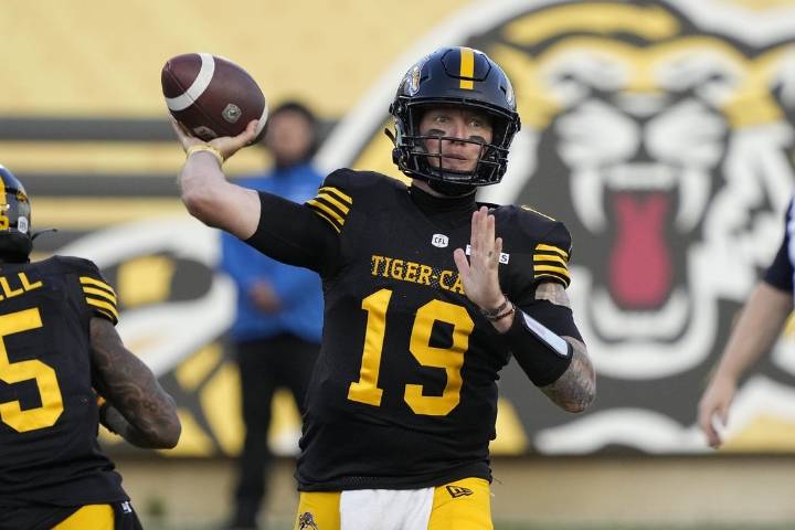 Deadspin | Bo Levi Mitchell chasing 4,000 yards as Tiger-Cats face Elks