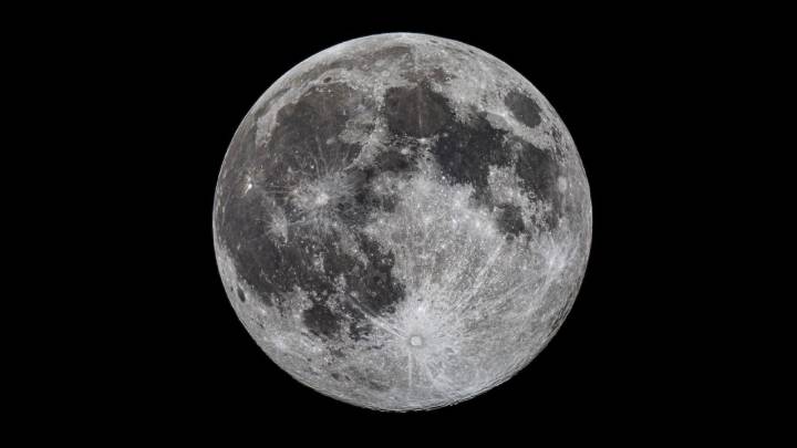 Scientists track down fresh boulder falls on the moon