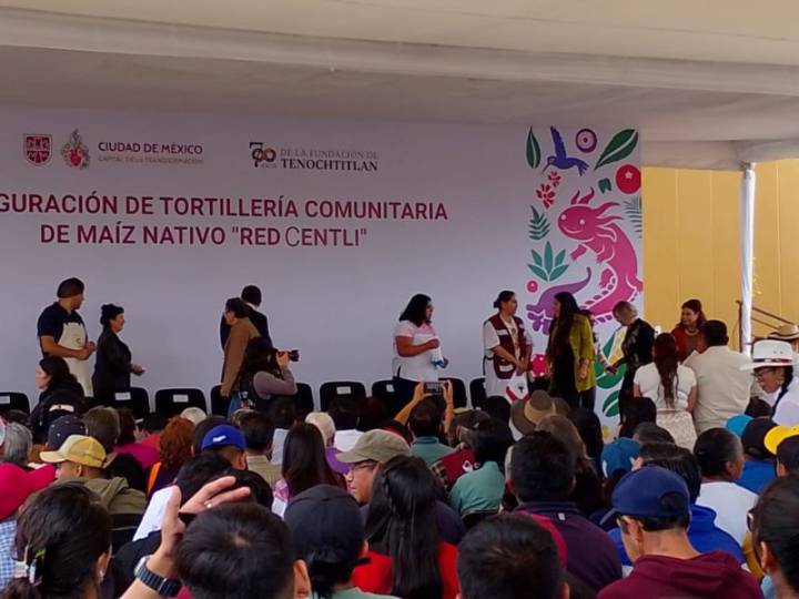 “El maíz es nuestra raíz”: Brugada inaugura la primer tortillería comunitaria de maíz nativo