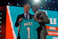 What Is Jaylen Waddle’s Ethnicity, Religion, and Nationality? Exploring His Family Roots and Background All you need to know about Miami Dolphin’s WR Jaylen Waddle ethnicity, nationality, and religiou