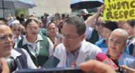 Maestros y personal médico de Culiacán protestan para exigir seguridad