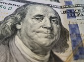 Para contener al dólar el Tesoro vendió más de US$ 650 millones en cuatro días y el riesgo país llegó a los 900 puntos