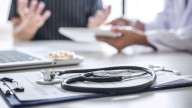 Empleos en el sector salud: vacantes para médicos y enfermeros