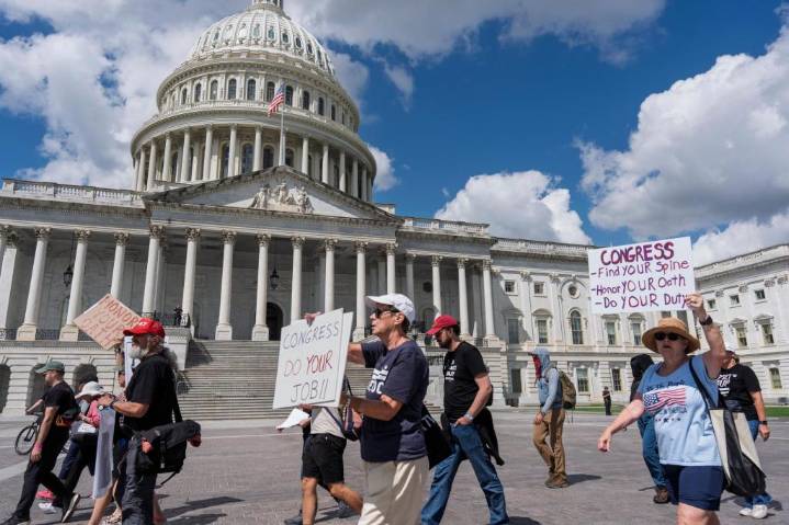 House Oversight Committee releases some Justice Department files in Epstein and Maxwell cases