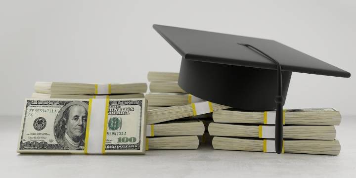 Wisconsin Coalition on Student Debt offers free help as FAFSA opens