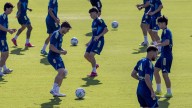 El Real Zaragoza vuelve al trabajo pendiente de la rodilla derecha de Raúl Guti