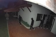 Tienen 15 y 16 años, intentaron huir en moto y los acusan de integrar la brutal banda del Millón
