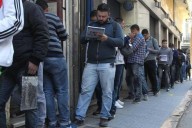 INDEC: Desempleo se mantuvo en 7,6% y la informalidad sigue en alza
