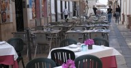 Las terrazas de Ronda tendrán que tener papeleras de sobremesa