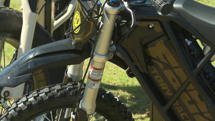 Officials raise alarm about e-motorcyles, which can go 80 mph, aren’t street legal in SD – NBC 7 San Diego