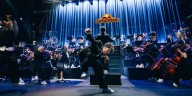 Trueno hizo historia como el primer artista del género urbano en unirse a una orquesta: “Estoy viviendo un sueño”