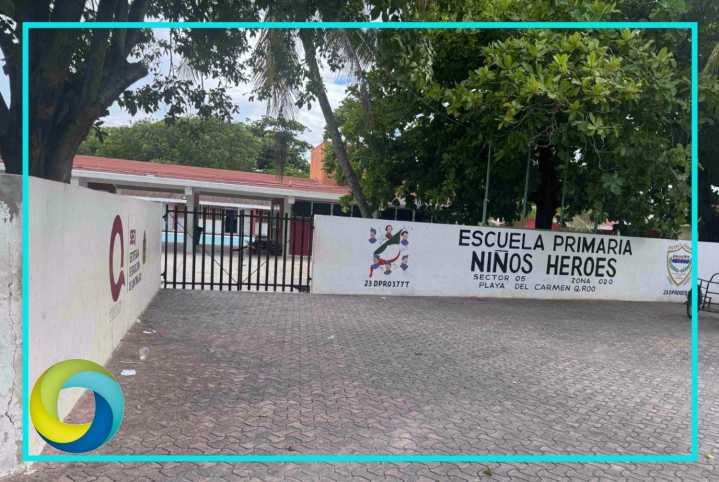 Indignante: Primaria de Playa del Carmen lleva un mes sin luz