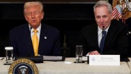 Sen. Warren presses Trump AI czar David Sacks on overstaying job
