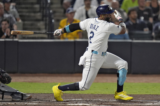 Yandy Díaz logra récord personal con 5 hits y Rays barren serie ante Marineros