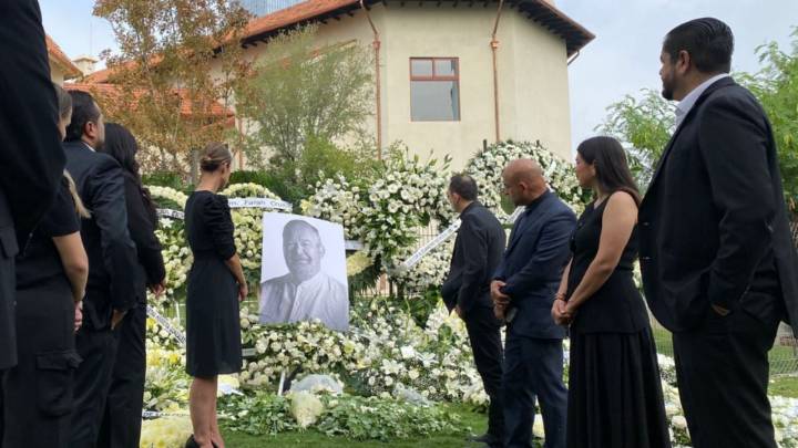 PAN rinde guardia de honor en memoria de Mauricio Fernández