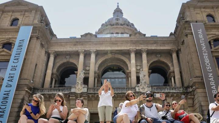 La plataforma Sijena Sí se concentrará ante el MNAC para exigir la devolución de las pinturas