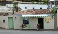 La Alacena de la Bodeguita, pan artesanal y productos gourmet