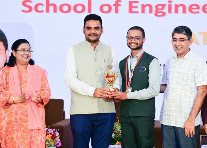 World Skill Center holds graduation ceremony for 6th batch of 1,088 students