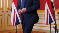 Un debilitado Starmer recibe a Trump en su visita de Estado