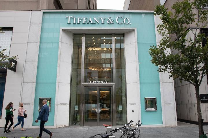 Tiffany & Co. reveals data breach affecting some Canadian customers