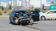 Encontronazo en Romanzza; camión cierra paso a vehículo
