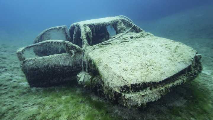 Canada's Beloved National Park Keeps Quiet After Yet Another Vehicle Is Found In The River