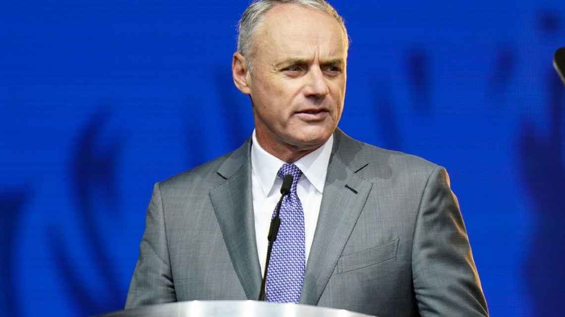 Padres y Diamondbacks jugarían en México