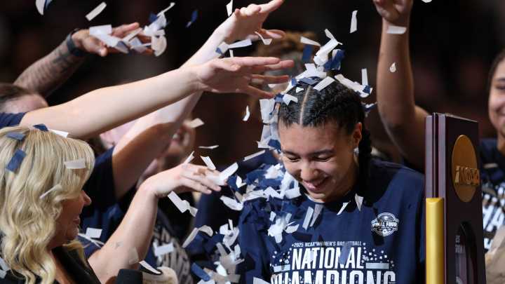 Women's NCAA tournament Final Four moving to Lucas Oil Stadium in 2028