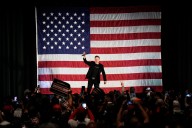 Tesla presenta un plan que podría hacer a Elon Musk el primer ‘trillionaire’ de la historia