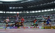 Ayden Owens entra a la acción del segundo día del decatlón en el Mundial en la tercera posición