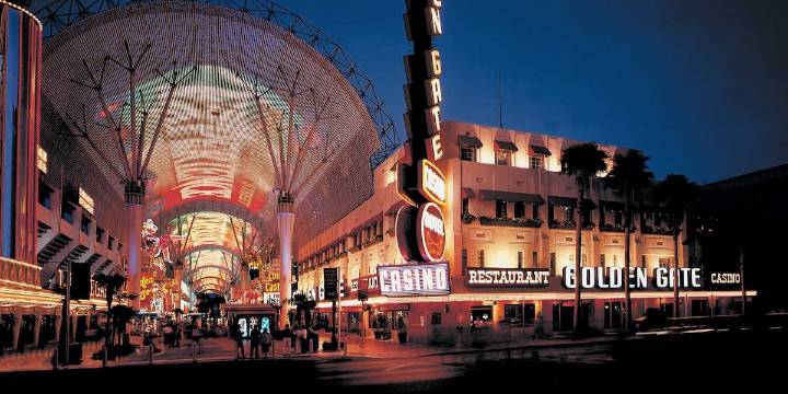 Inside look: Downtown Las Vegas hotel launches revamped casino floor with open bar
