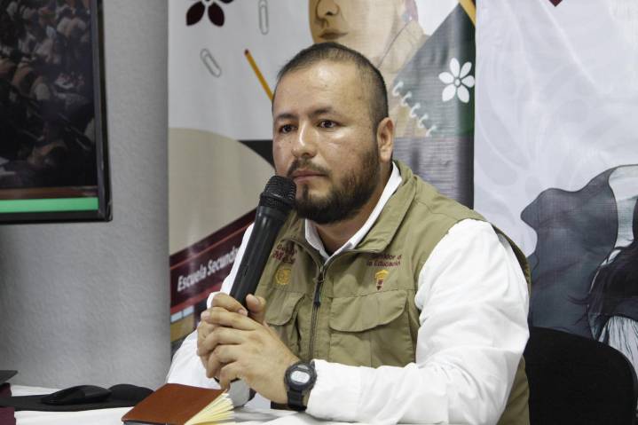 Abrirán 15 centros de atención a becas