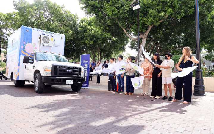 El Ayuntamiento de Mérida pone en marcha su unidad móvil para la atención de la salud mental