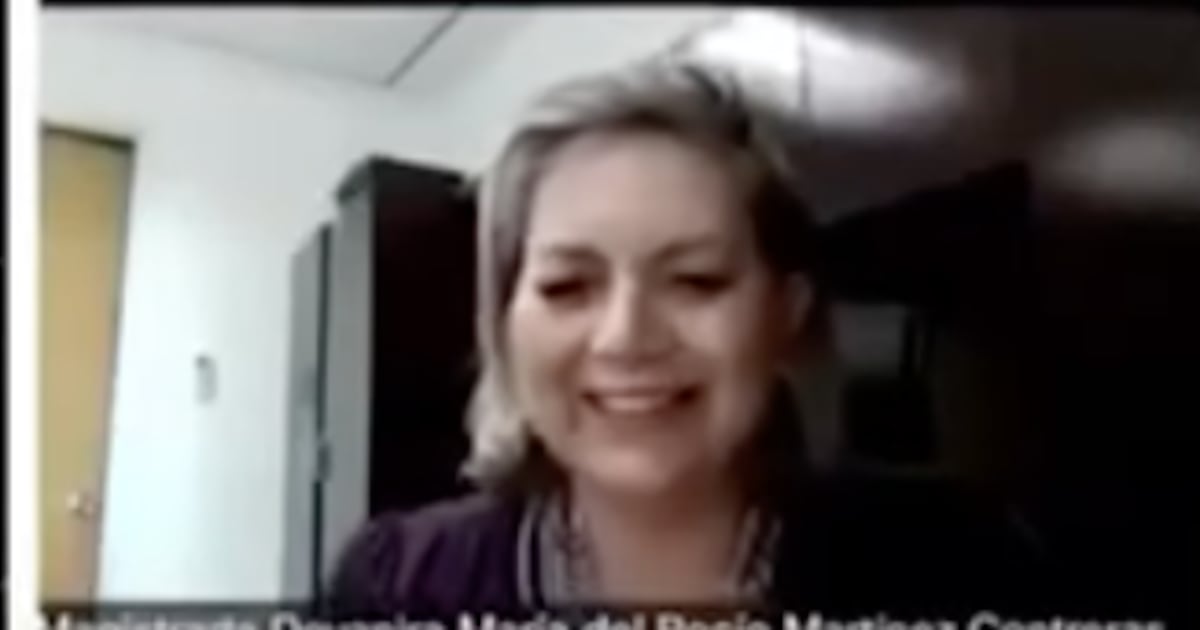 #PolíticaConfidencial: Sesión judicial en modo stand-up: jueza olvida el acta y casi piden palomitas