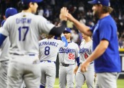 Deadspin | Dodgers size up red-hot Mariners in battle of West's best