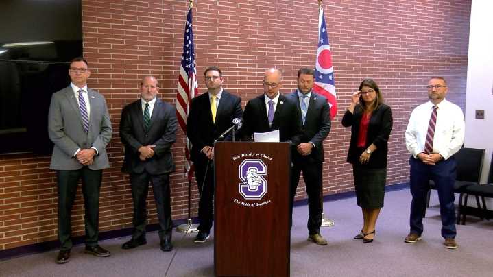 Superintendents in Fulton County unify against state talks of consolidating school districts