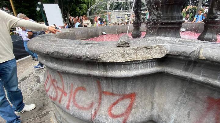 INAH sin determinar costo de daños en fuente de San Miguel a casi un mes de protesta