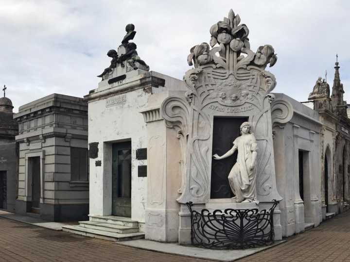 La trágica historia de Rufina Cambaceres, la mujer que murió dos veces