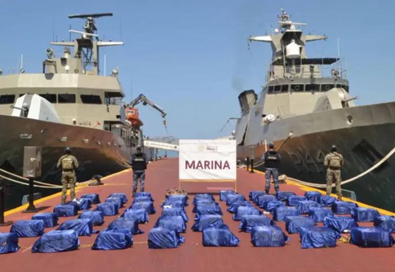 Secretaría de Marina asegura 1.6 toneladas de cocaína en costas de Guerrero