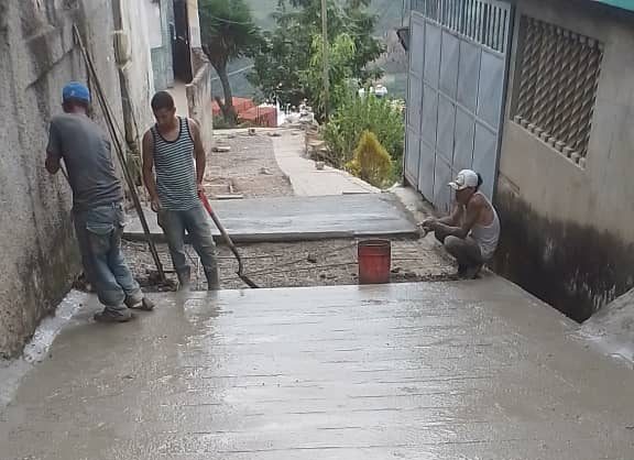 Recuperan callejón San Rafael