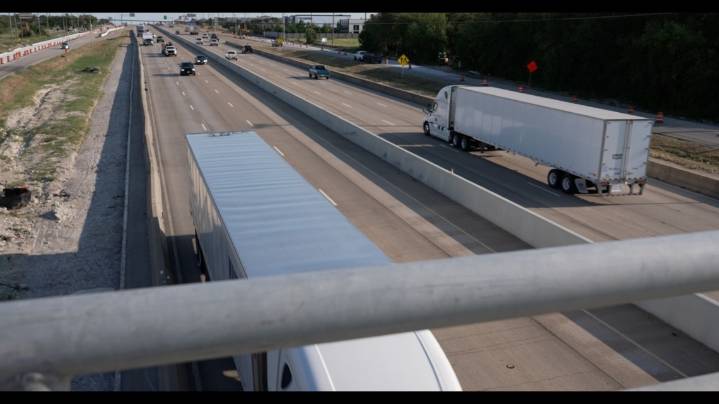 All Texas truckers must know English, Gov. Abbott orders DPS to enforce after WFAA report