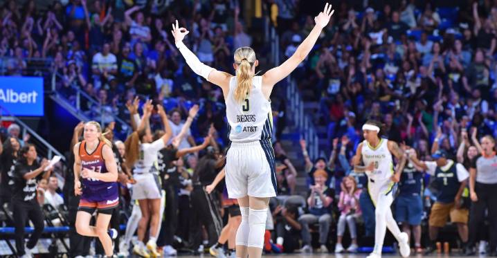 Wings wallop the Phoenix Mercury to cap a rough 2025 season