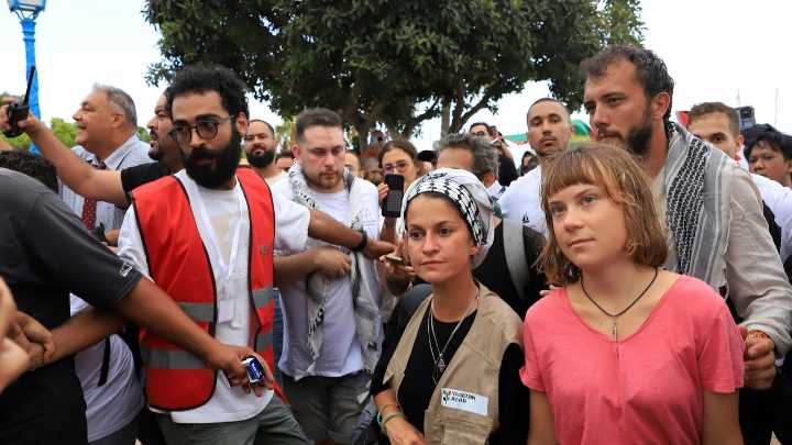 Un dron ataca una embarcación de la Flotilla Sumud con ayuda para Gaza en el puerto de Túnez