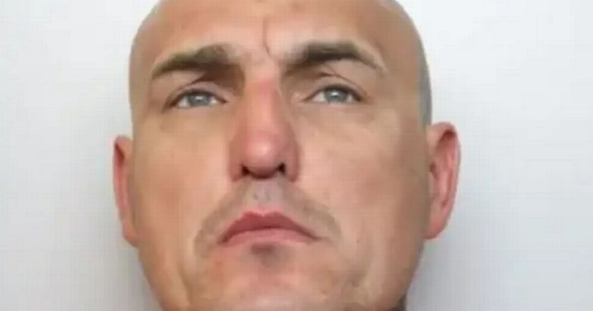 Notorious ex-boxer tried to bite and punch cops after being trapped during chase